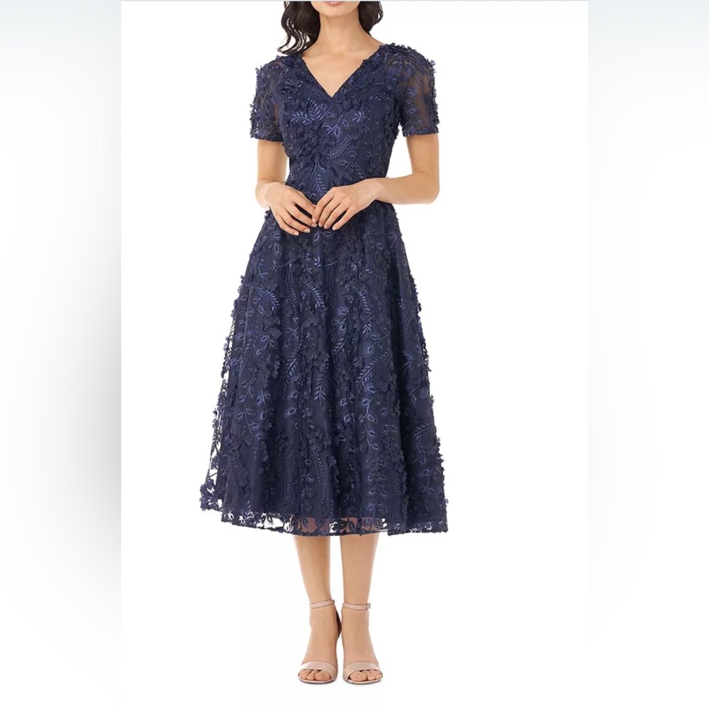 NWT Carmen Marc Valvo Dress